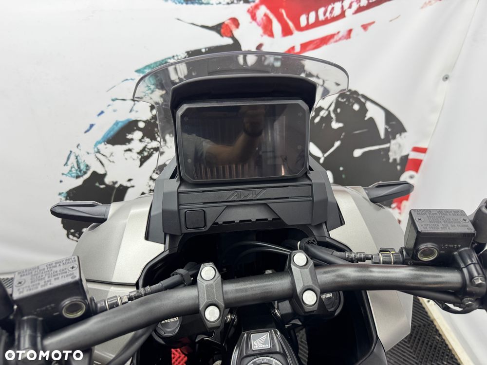 Honda ADV350 - 27