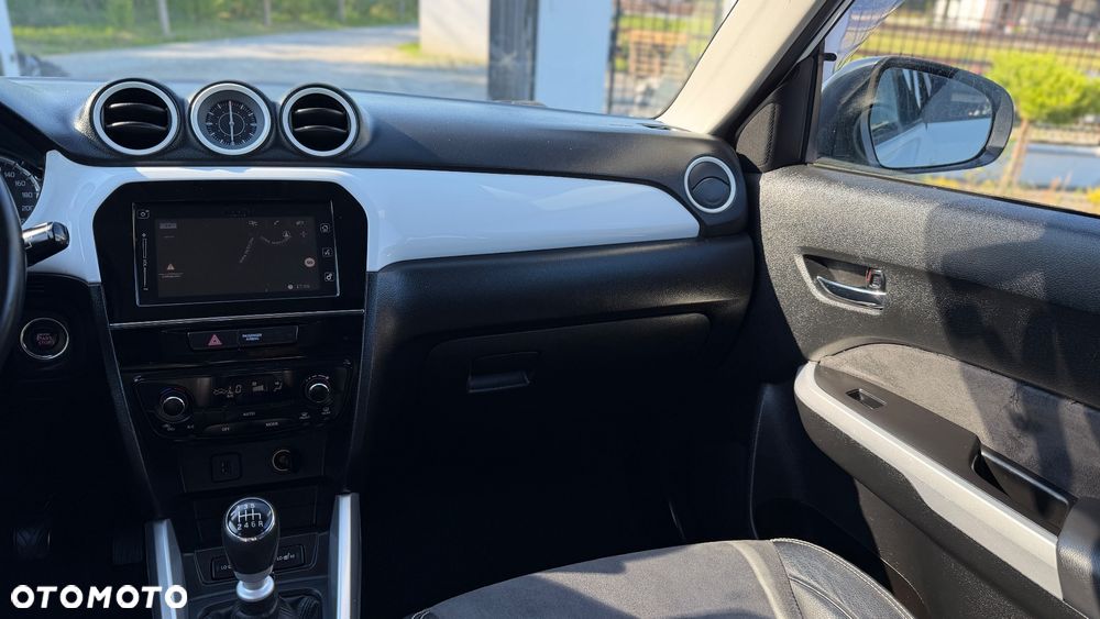 Suzuki Vitara 1.6 DDiS (4x4) Allgrip Comfort - 32