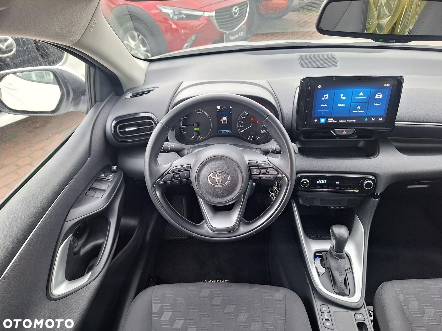 Toyota Yaris Hybrid 1.5 Comfort - 3