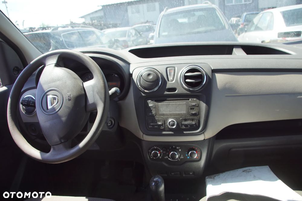 Auto na części - Dacia Dokker 1.6 SCE 102 KM H4M738 JR5076 DV369 2016R Silnik Skrzynia Drzwi Błotnik Lampa Lusterko Klamka Szyba Deska Kokpit Sterownik Moduł Czujnik Licznik Panel Kierownica - 16