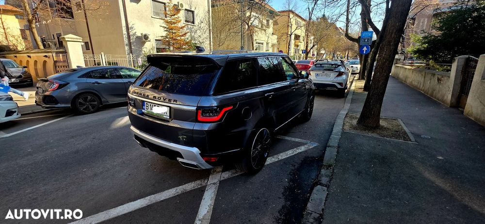 Land Rover Range Rover Sport 3.0 SDV6 HSE - 9