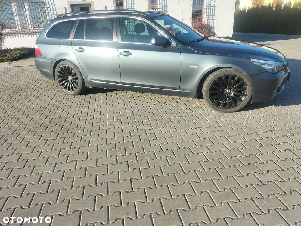 BMW Seria 5 525i Edition Sport - 3