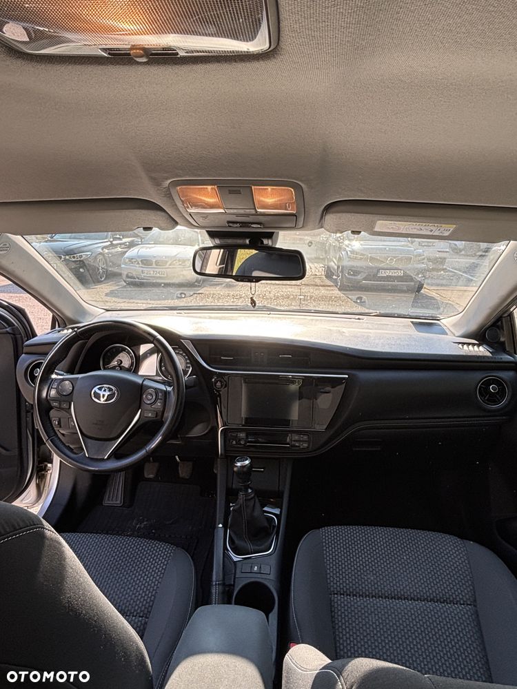 Toyota Corolla 1.6 Comfort - 3