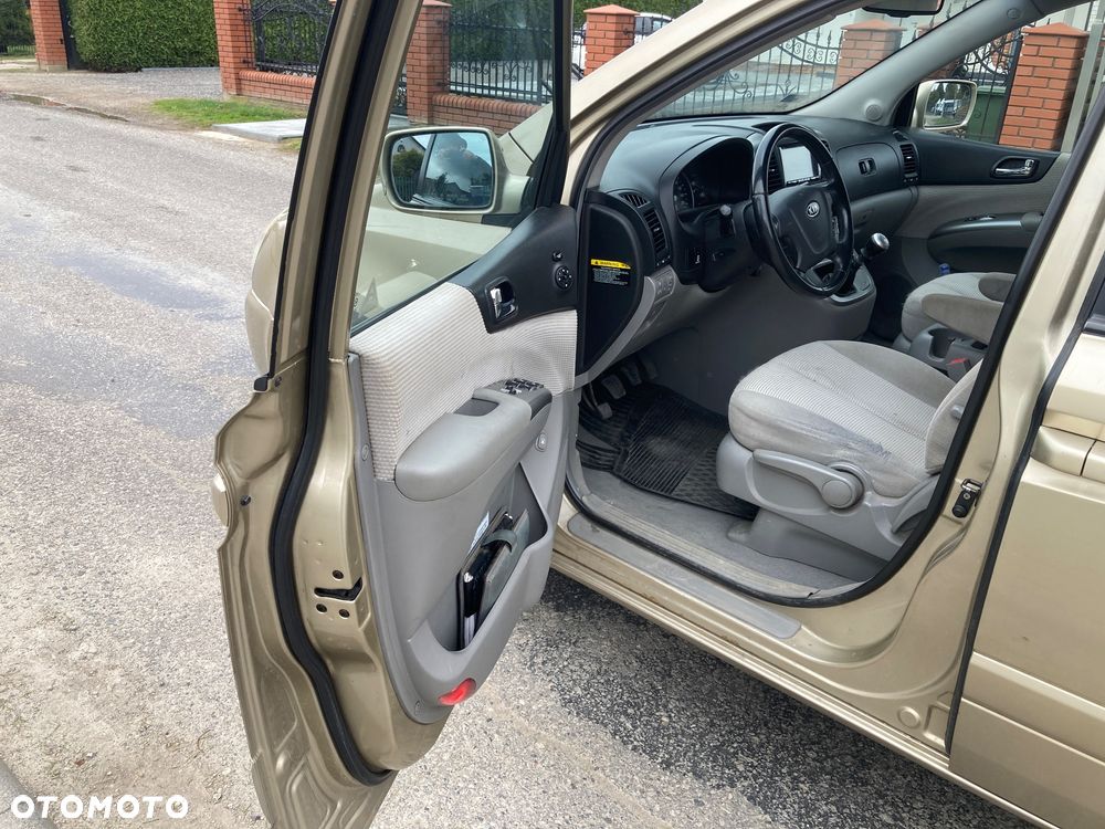 Kia Carnival 2.9 CRDi Freedom - 10