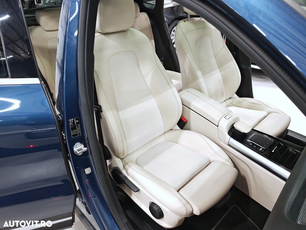 Mercedes-Benz GLA 250 e 8G-DCT - 9