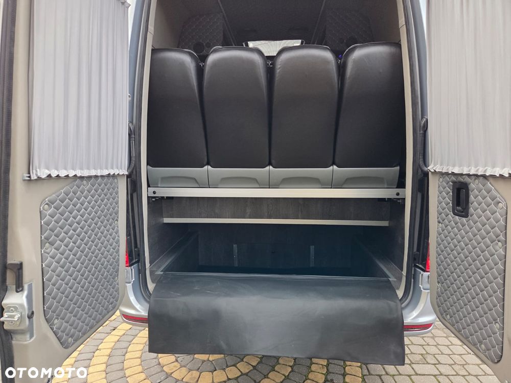 Mercedes-Benz SPRINTER - 11