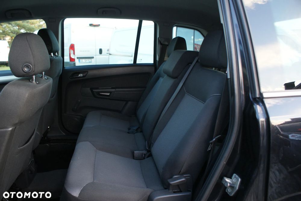Opel Zafira 1.8 - 11