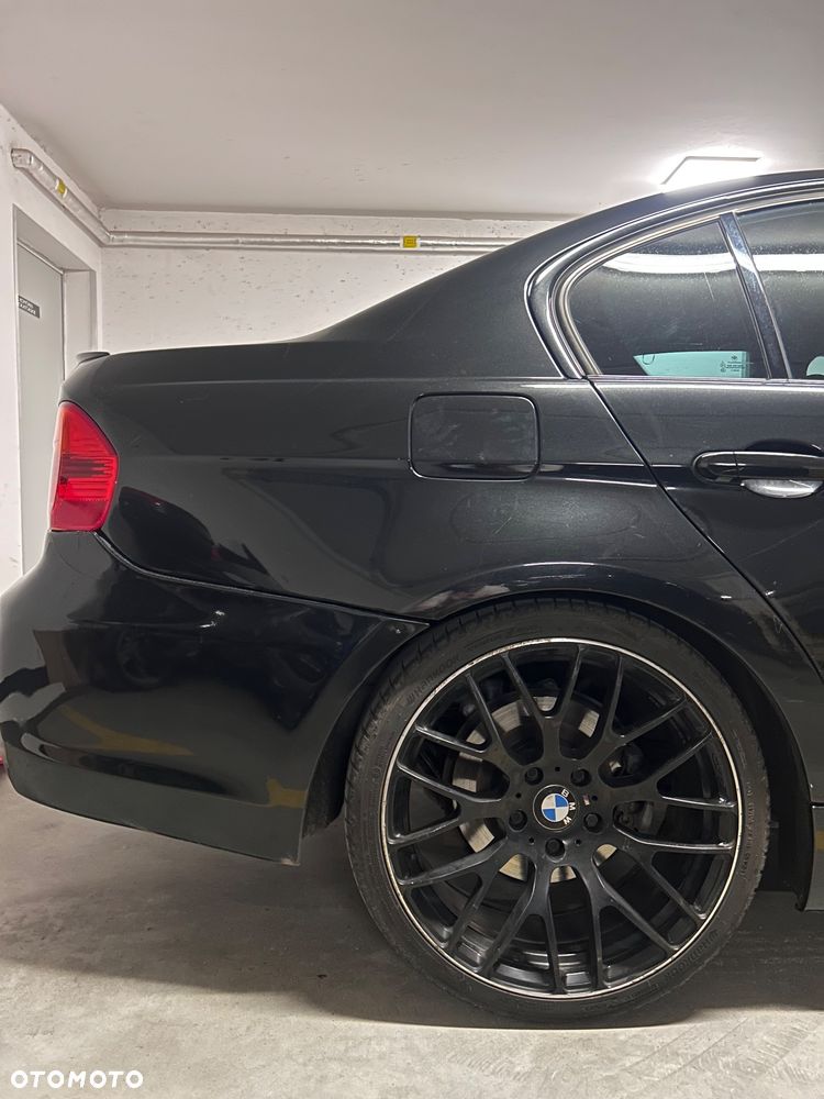 BMW Seria 3 325i - 6