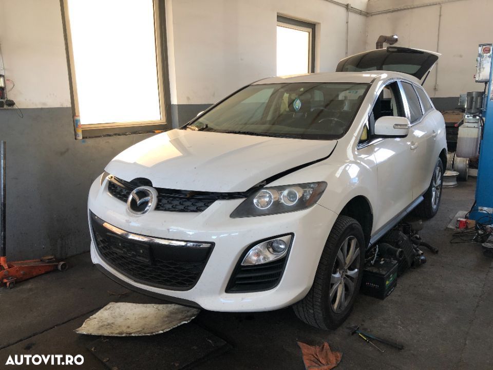 Dezmembrez piese Mazda CX7 - 1