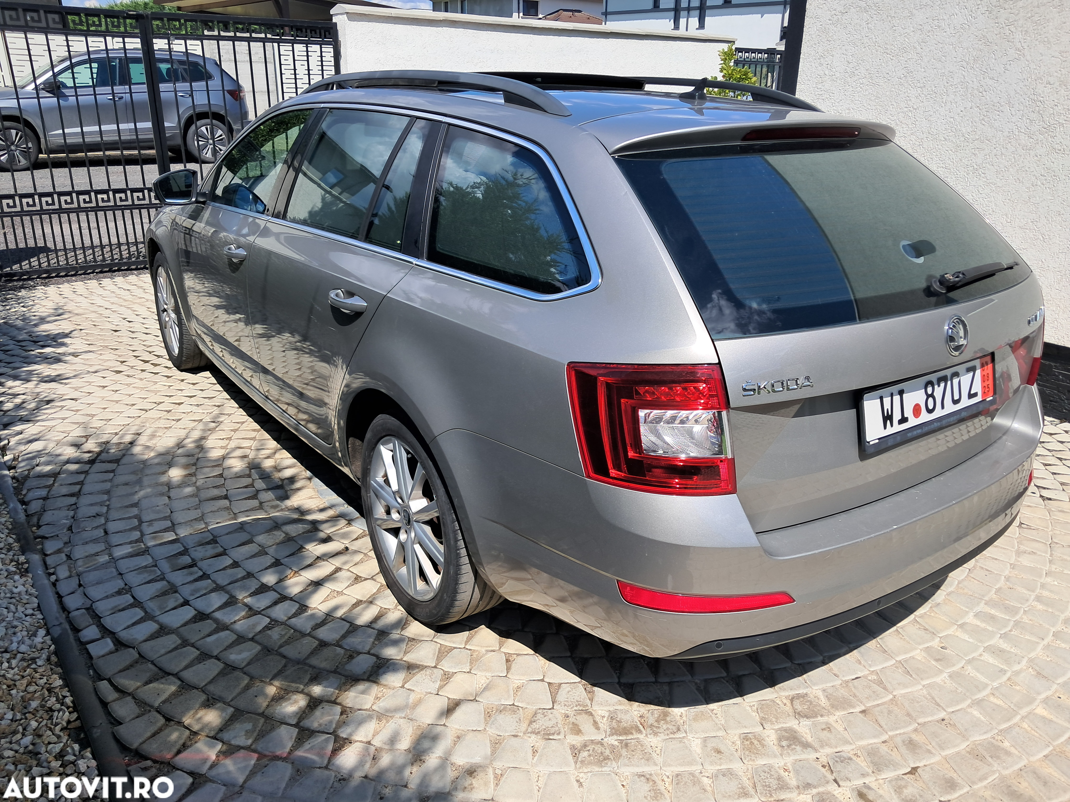 Skoda Octavia - 4