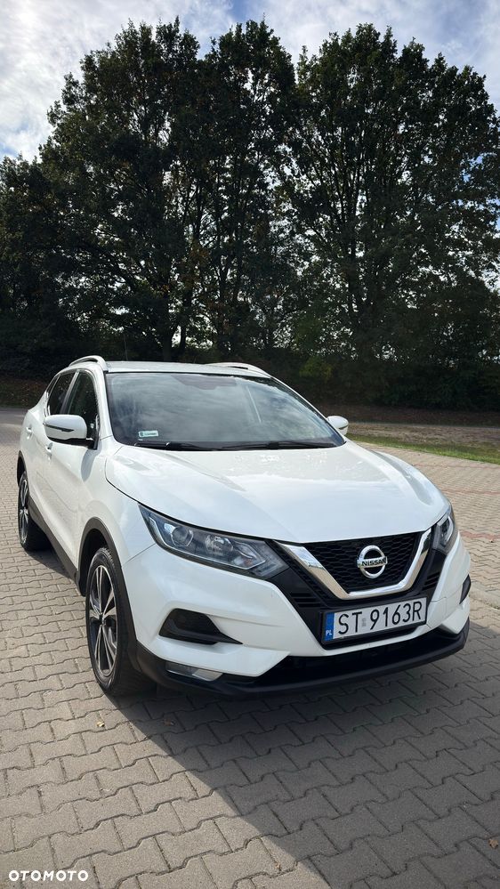 Nissan Qashqai 1.5 dCi N-Connecta - 6