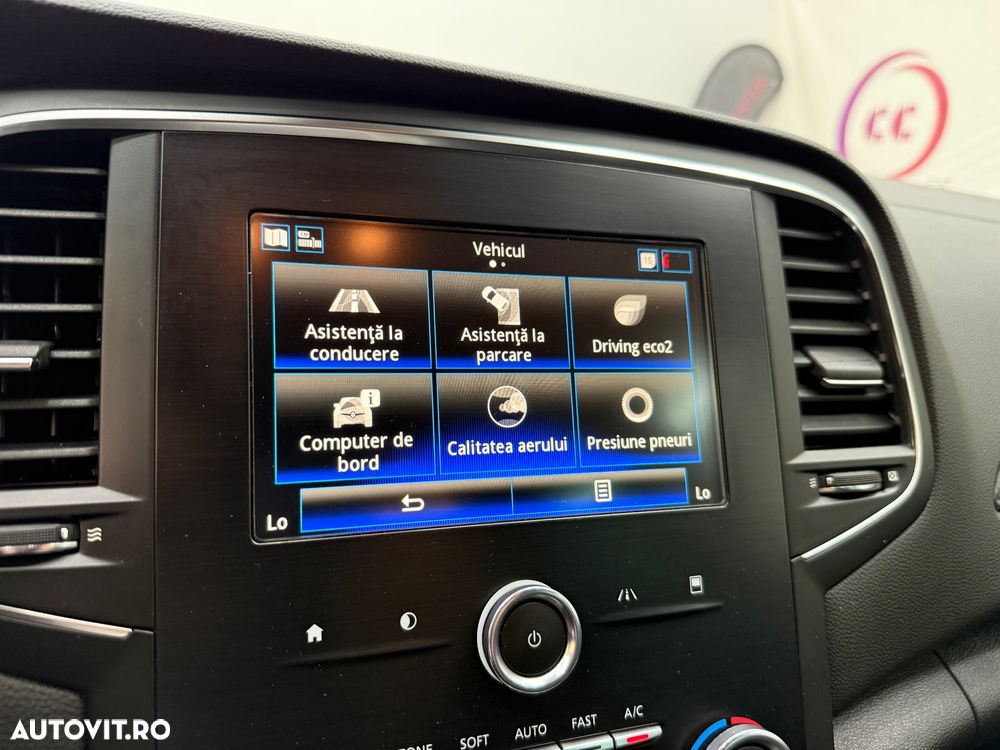 Renault Megane BLUE dCi 115 EDC BUSINESS EDITION - 10