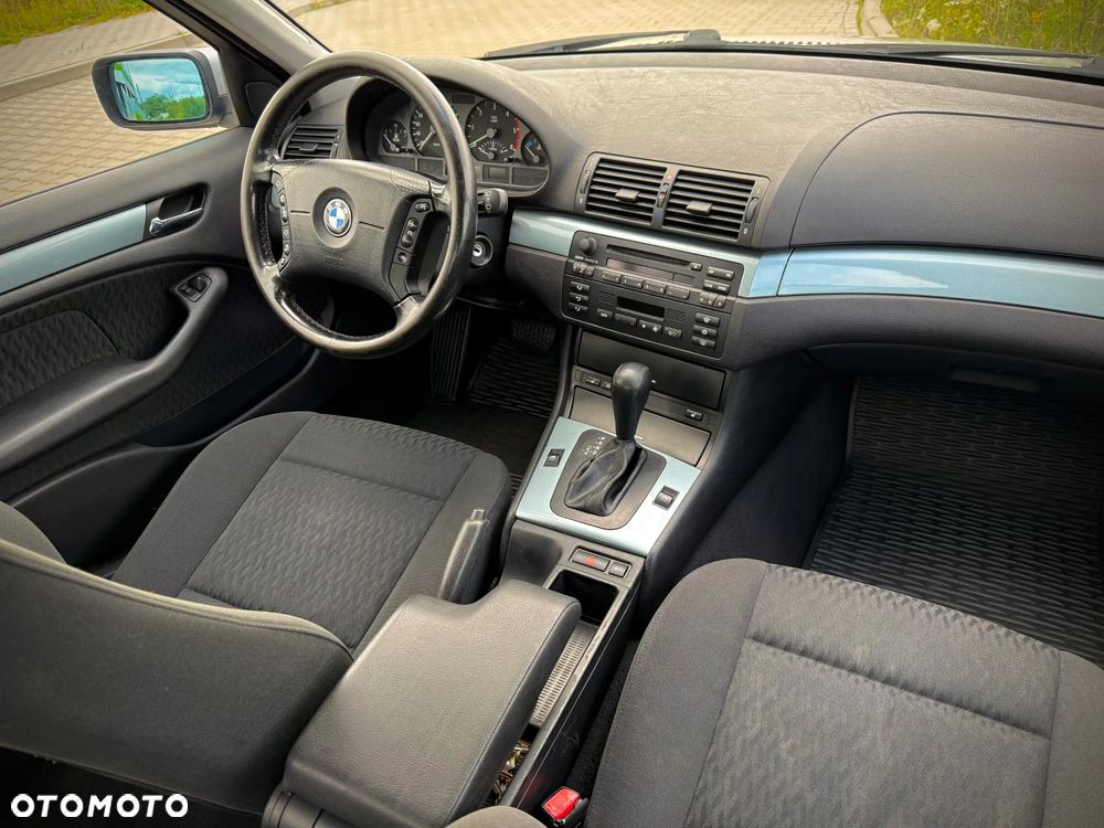 BMW Seria 3 - 16