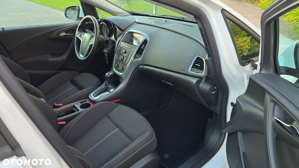 Opel Astra - 11