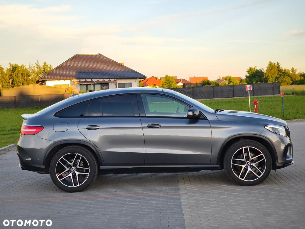 Mercedes-Benz GLE - 8