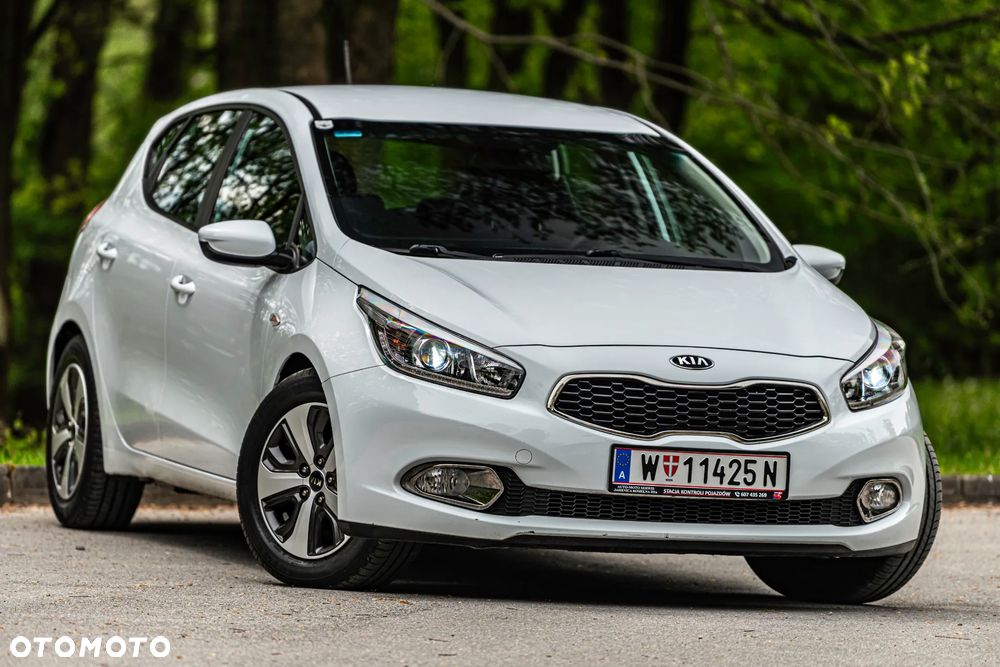 Kia Ceed 1.4 CVVT Vision - 2