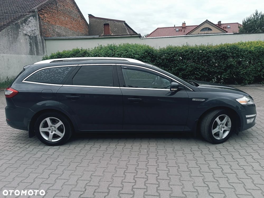 Ford Mondeo 2.0 EcoBoost Titanium - 2