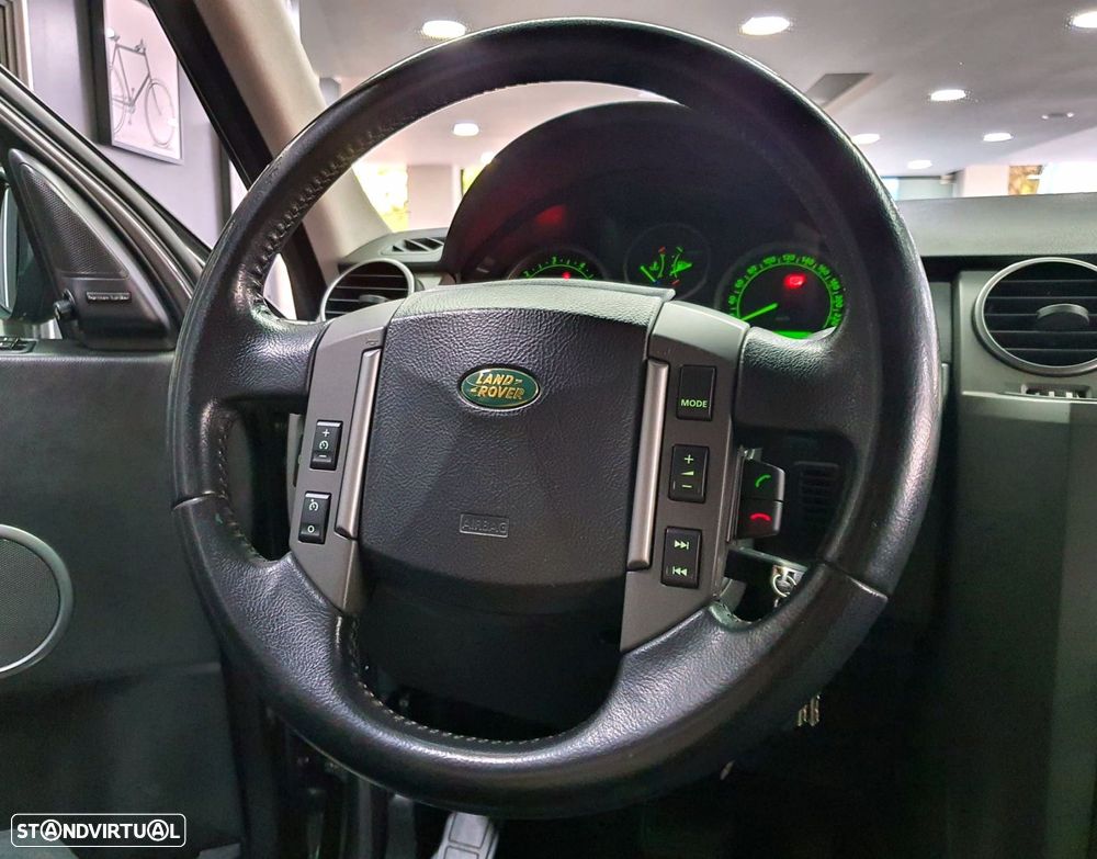 Land Rover Discovery - 18