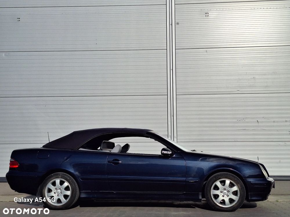 Mercedes-Benz CLK - 8