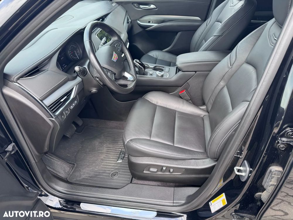 Cadillac XT4 - 24