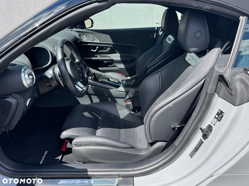 Mercedes-Benz SL - 12