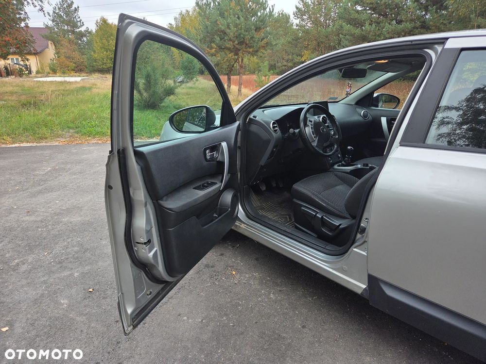 Nissan Qashqai - 9