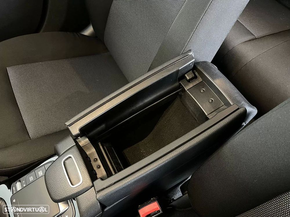 Mercedes-Benz A 160 Style Plus - 18