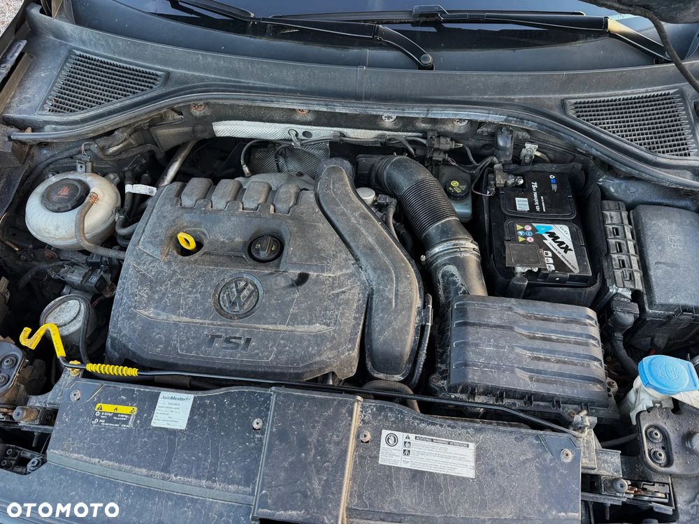 Volkswagen T-Roc 1.5 TSI OPF ACTIVE - 15