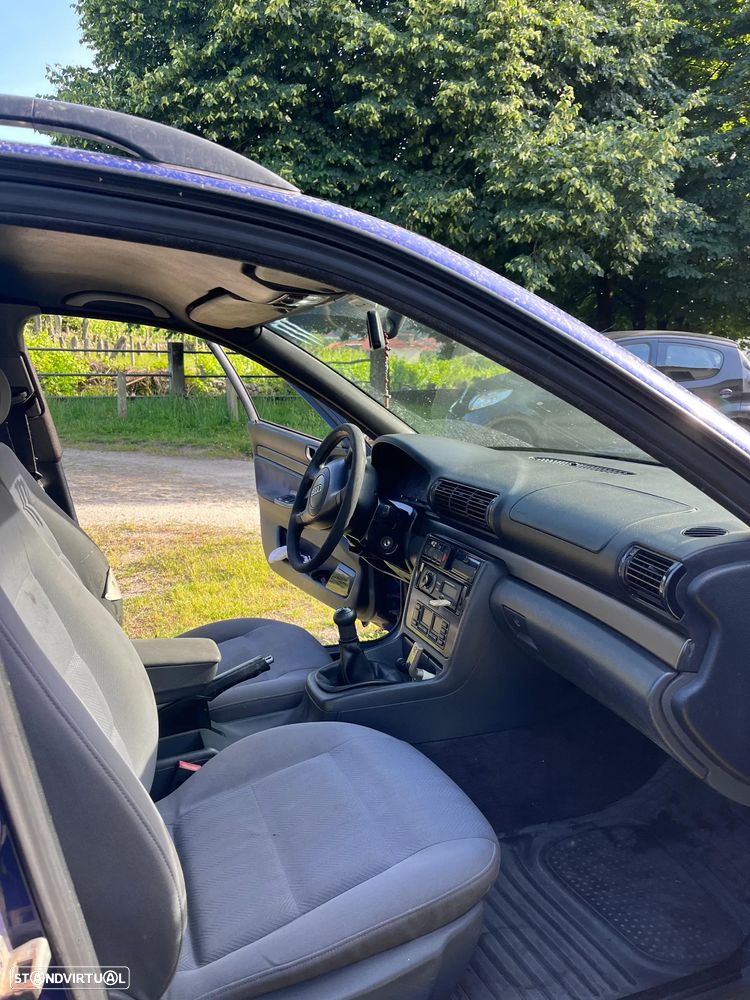 Audi A4 Avant 1.9 TDI Attraction - 10