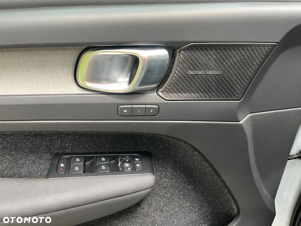 Volvo XC 40 B4 B AWD Geartronic Inscription - 13