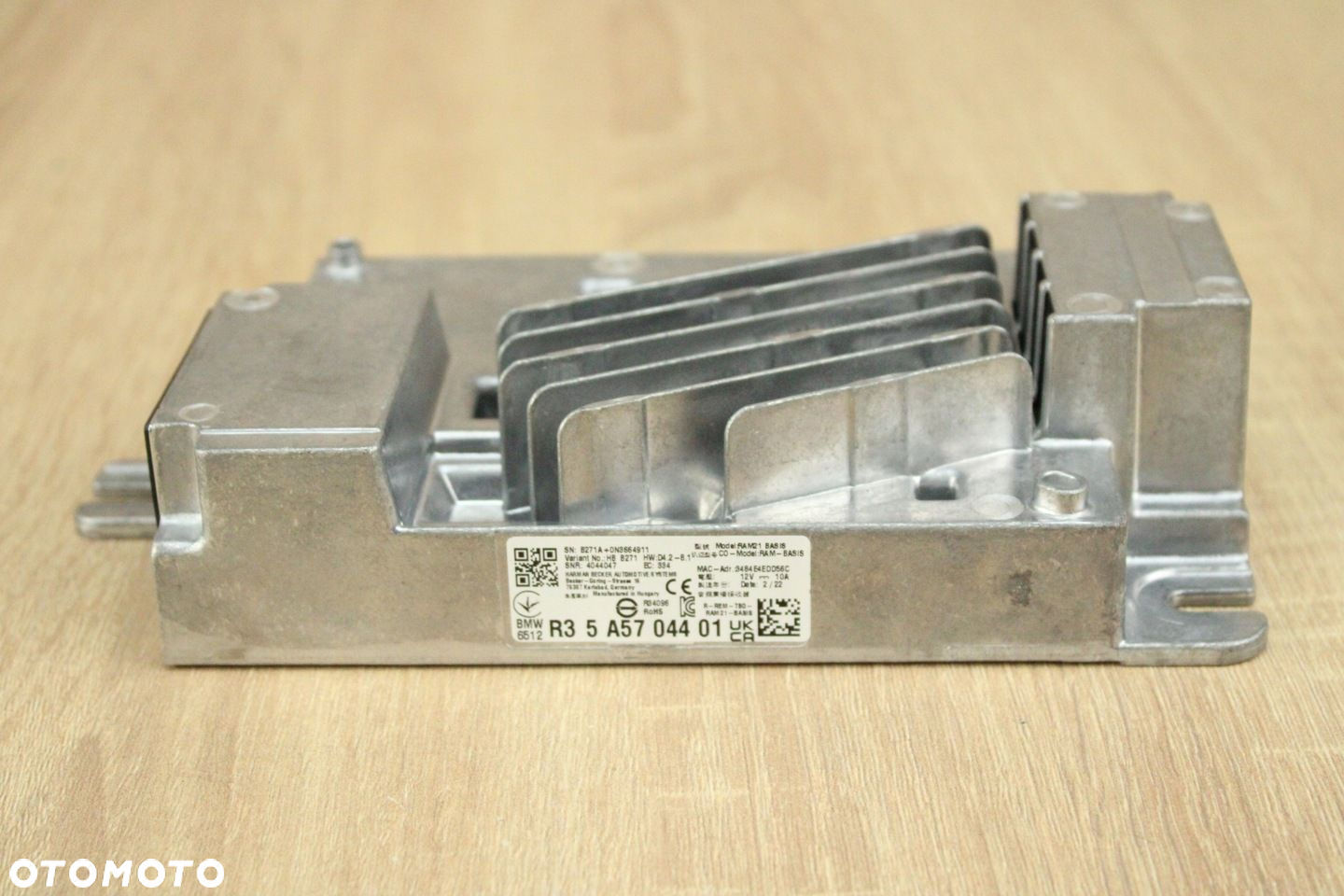 ORYGINALNY WZMACNIACZ HIFI BMW G22 G20 G26 G23 G11 G30 5A57044 26km - 4