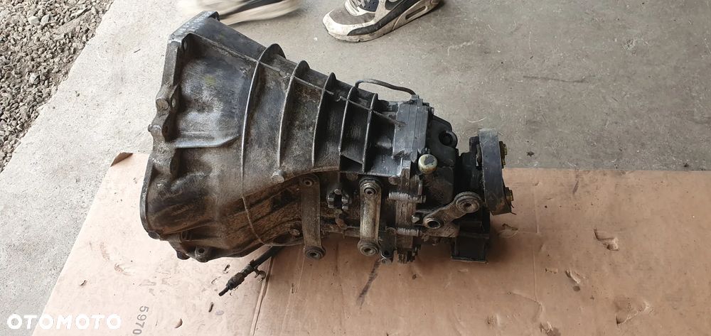 Skrzynia biegów manualna Mercedes W123 W124 W201 190 R2012610001 2012600201 - 5