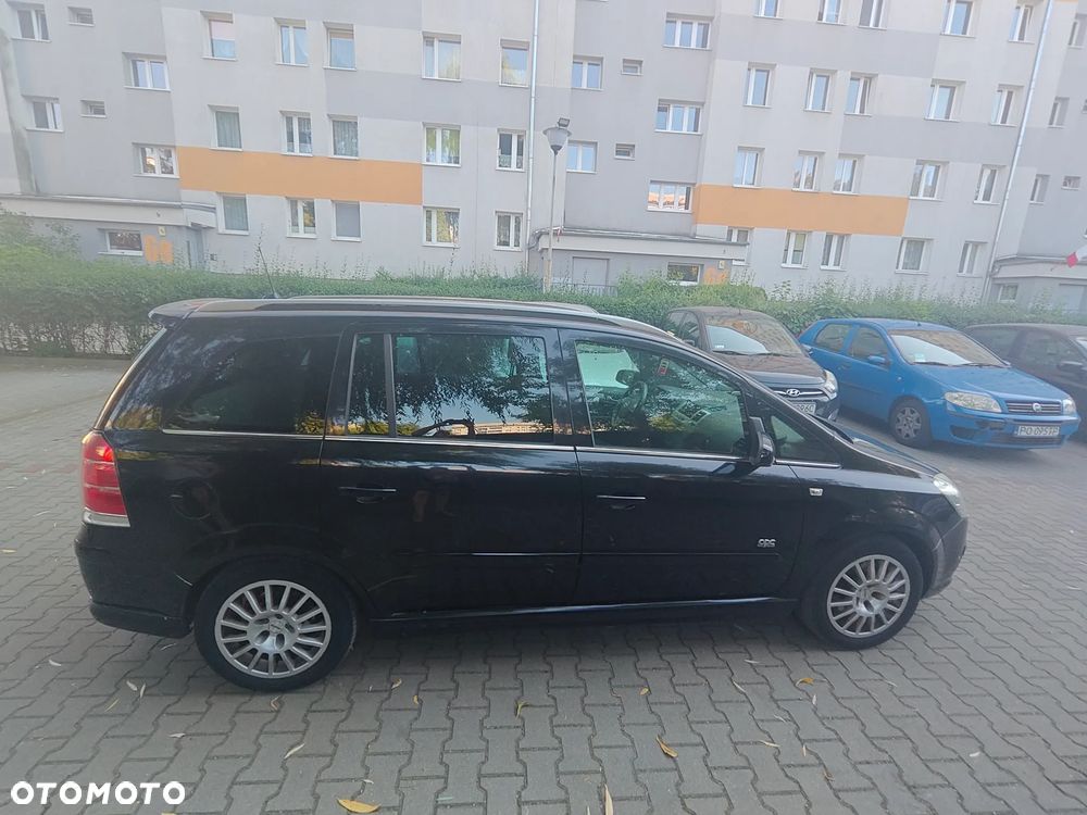 Opel Zafira 1.9 CDTI Elegance - 3