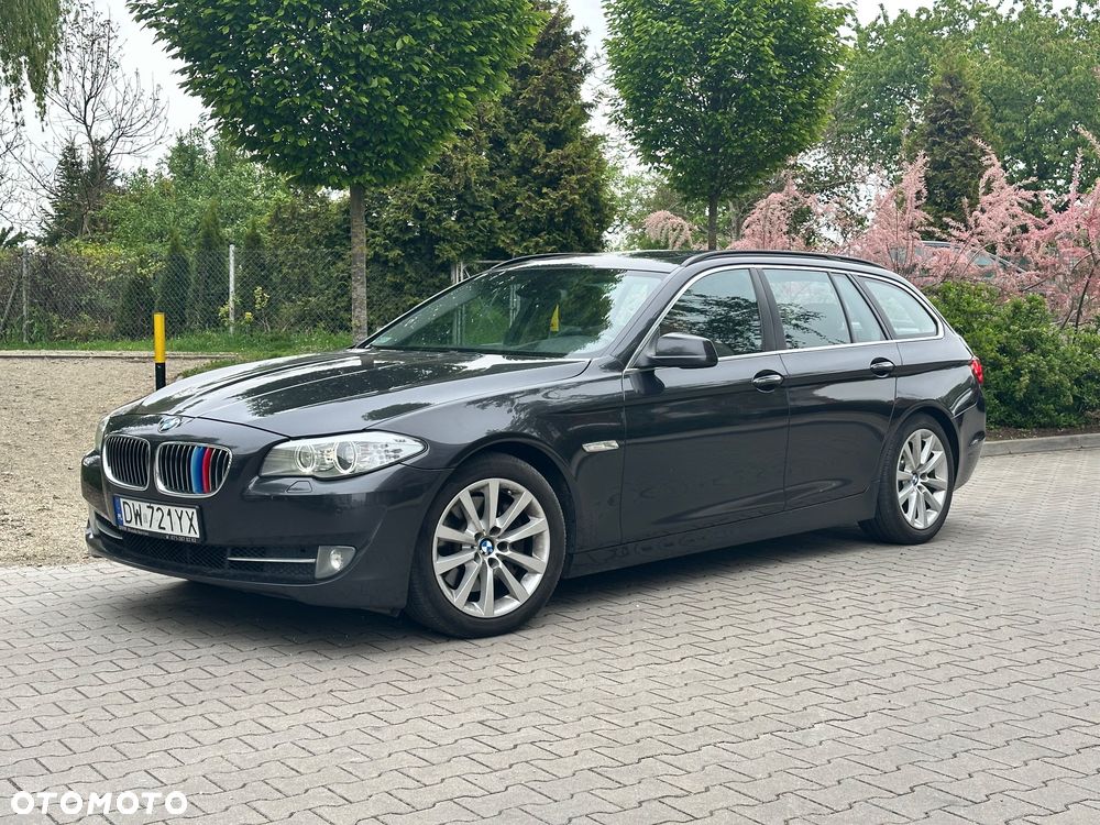 BMW Seria 5 525d Sport-Aut - 18