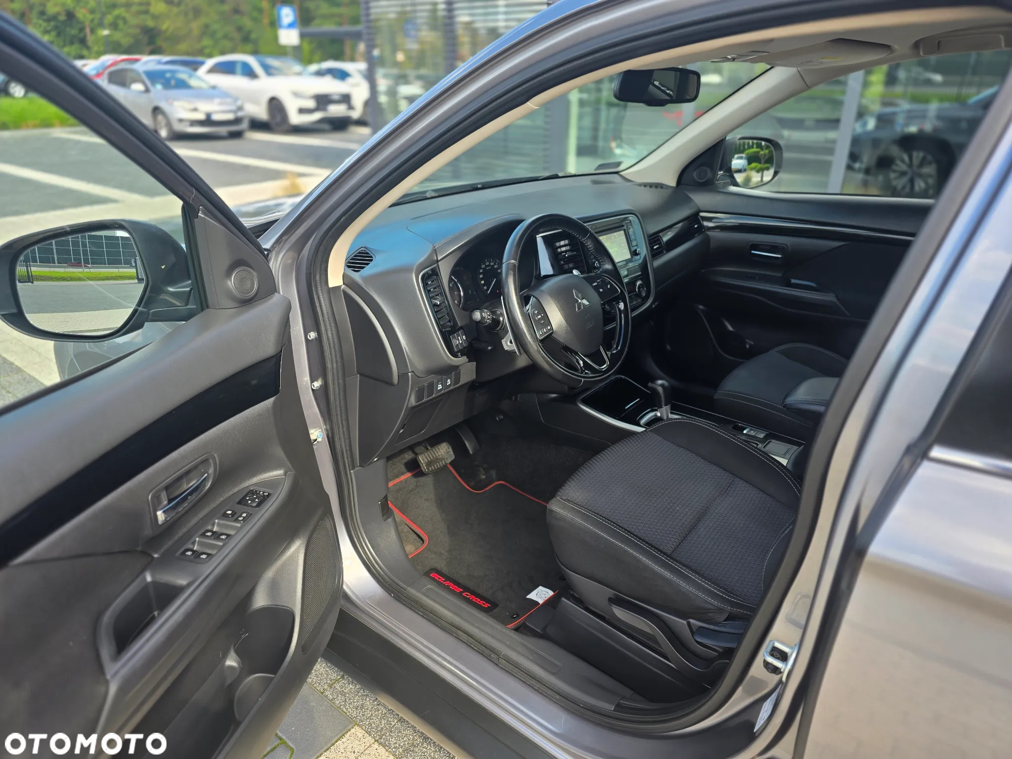 Mitsubishi Outlander 2.0 Intense + SDA 4WD CVT - 10