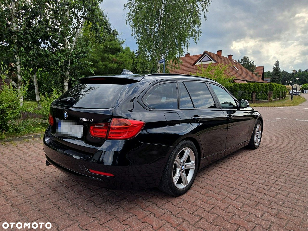 BMW Seria 3 320d DPF Touring - 3
