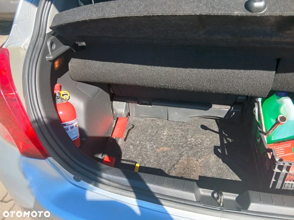 Toyota Yaris 1.33 Sol - 10