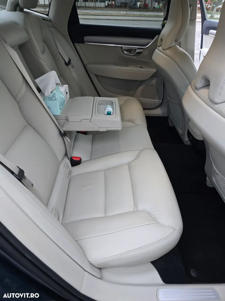 Volvo S90 D3 Geartronic Momentum Pro - 11
