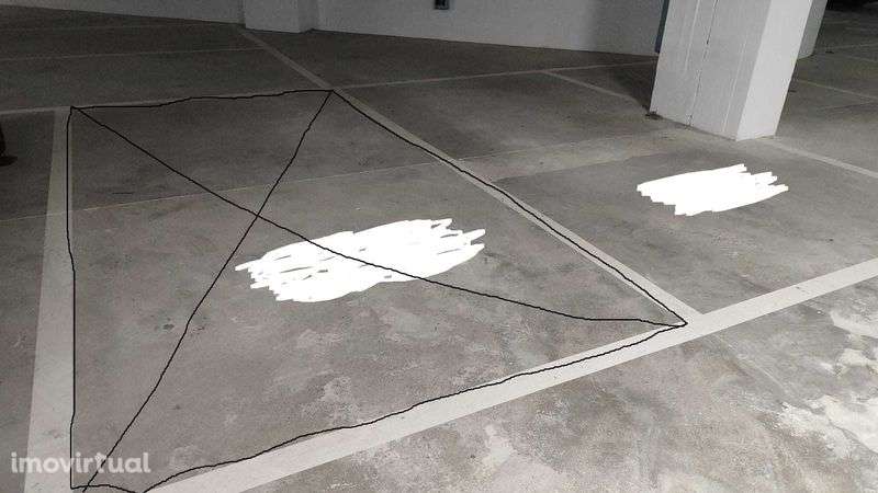 Venda Lugar de estacionamento - Edifício Bellevue - Figueira da Foz - Grande imagem: 3/4