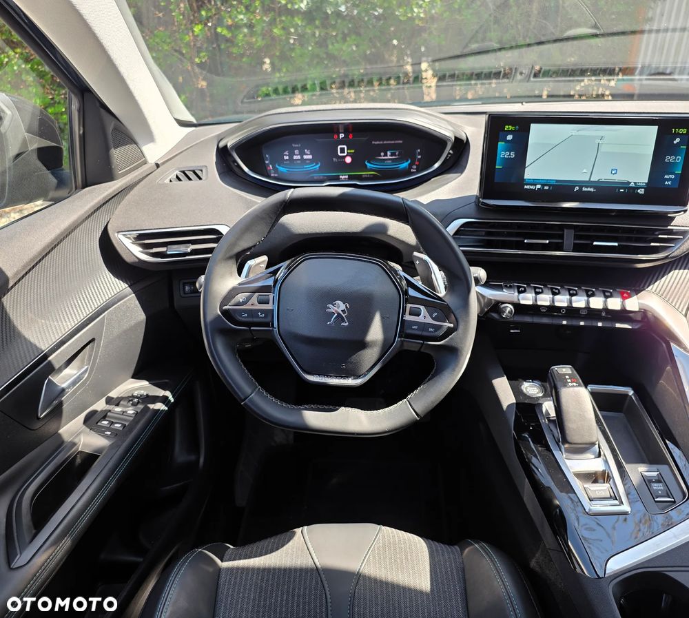 Peugeot 3008 1.6 PureTech Hybrid PHEV Road Trip S&S EAT8 - 17