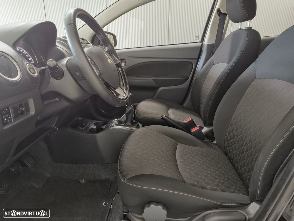 Mitsubishi Space Star 1.2 Intense Connect Edition - 12