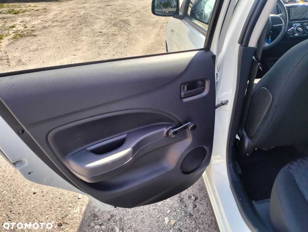 Mitsubishi Space Star 1.2 Inform Plus - 12