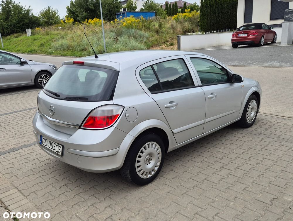 Opel Astra 1.6 Edition - 2