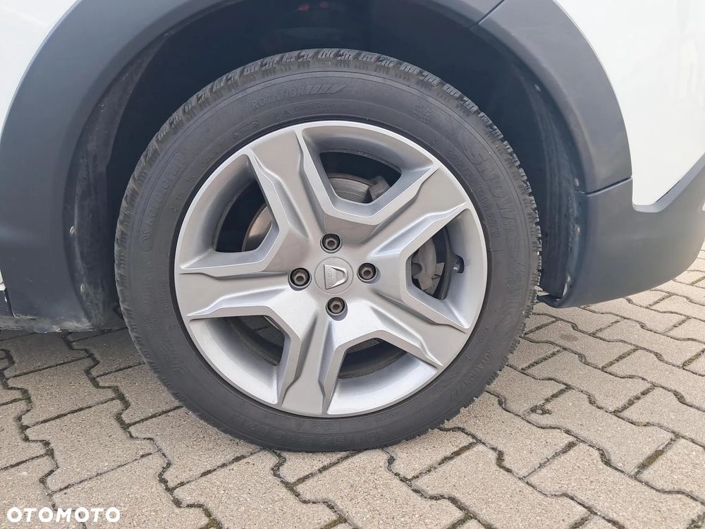 Dacia Lodgy 1.3 TCe Stepway S&S - 18