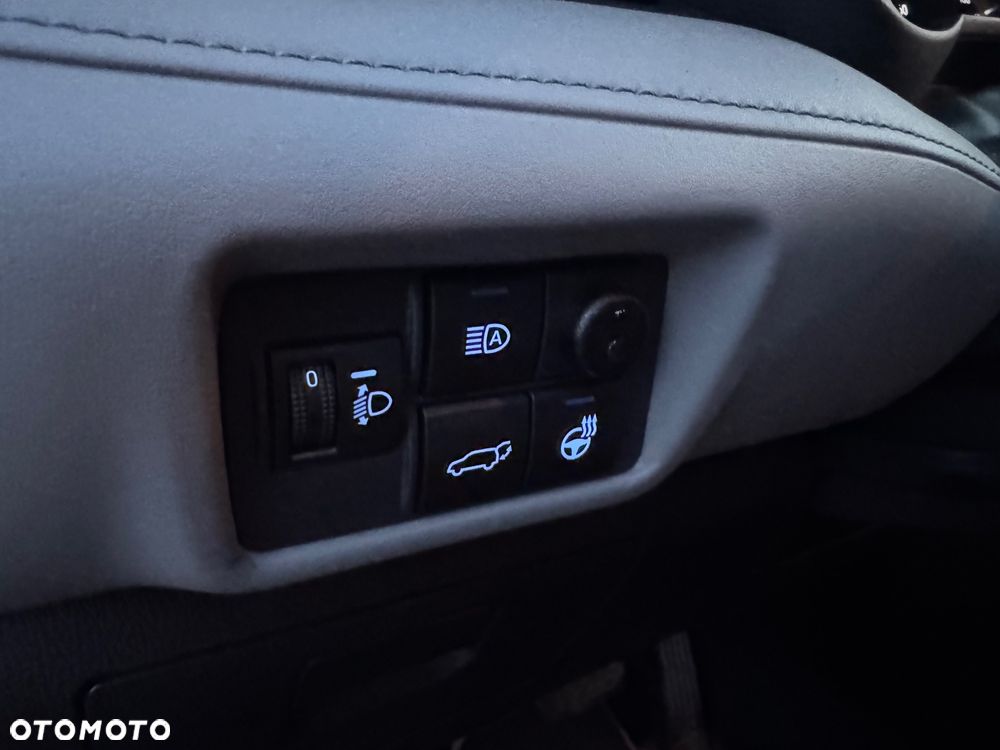 Toyota Highlander 2.5 Hybrid Executive - 21