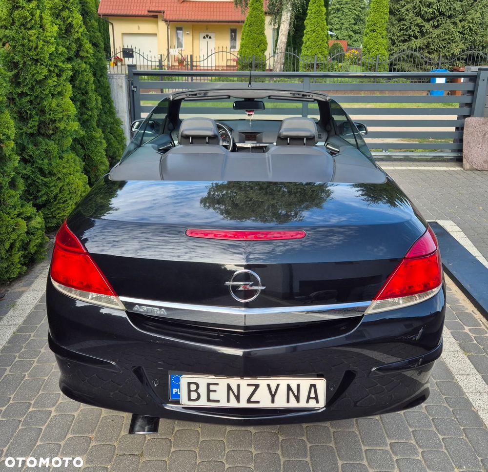 Opel Astra 1.6 Cosmo - 17