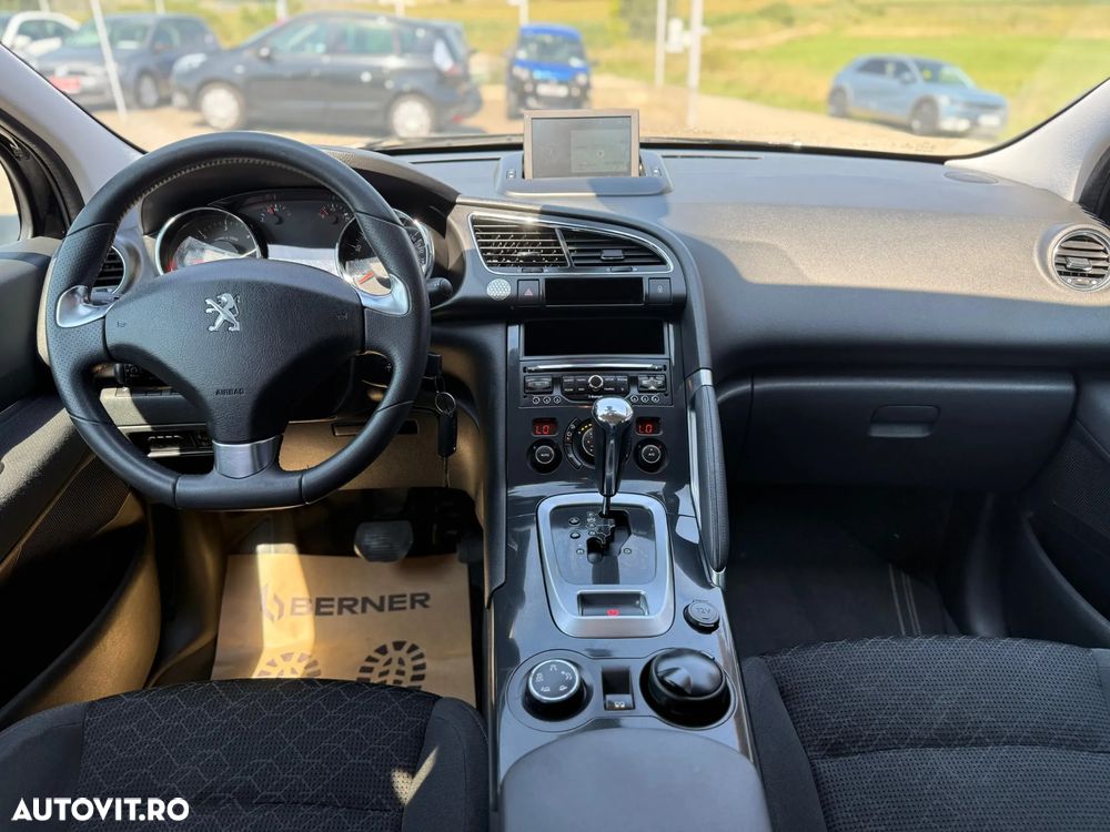 Peugeot 3008 - 13