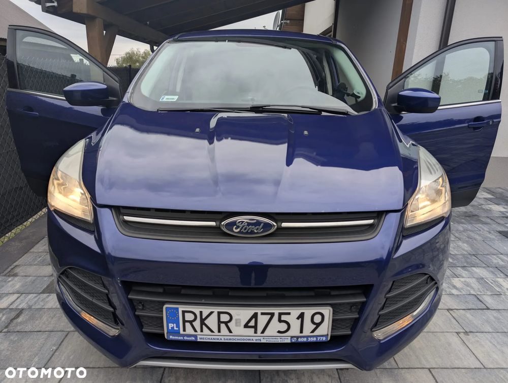 Ford Escape 2.0 EcoBoost AWD Titanium - 8