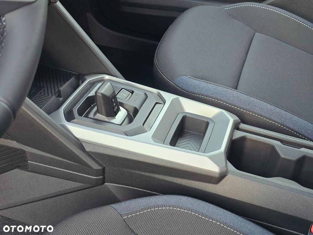 Dacia Duster 1.6 Full Hybrid 140 Journey MMT - 19