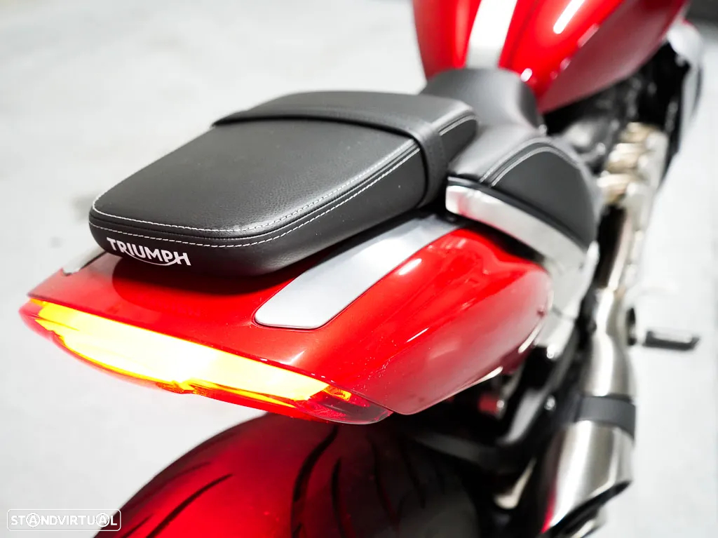 Triumph Rocket 3R - 9